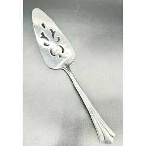 INTERNATIONAL Silver FLAIR Silverplate Pie Cake Server